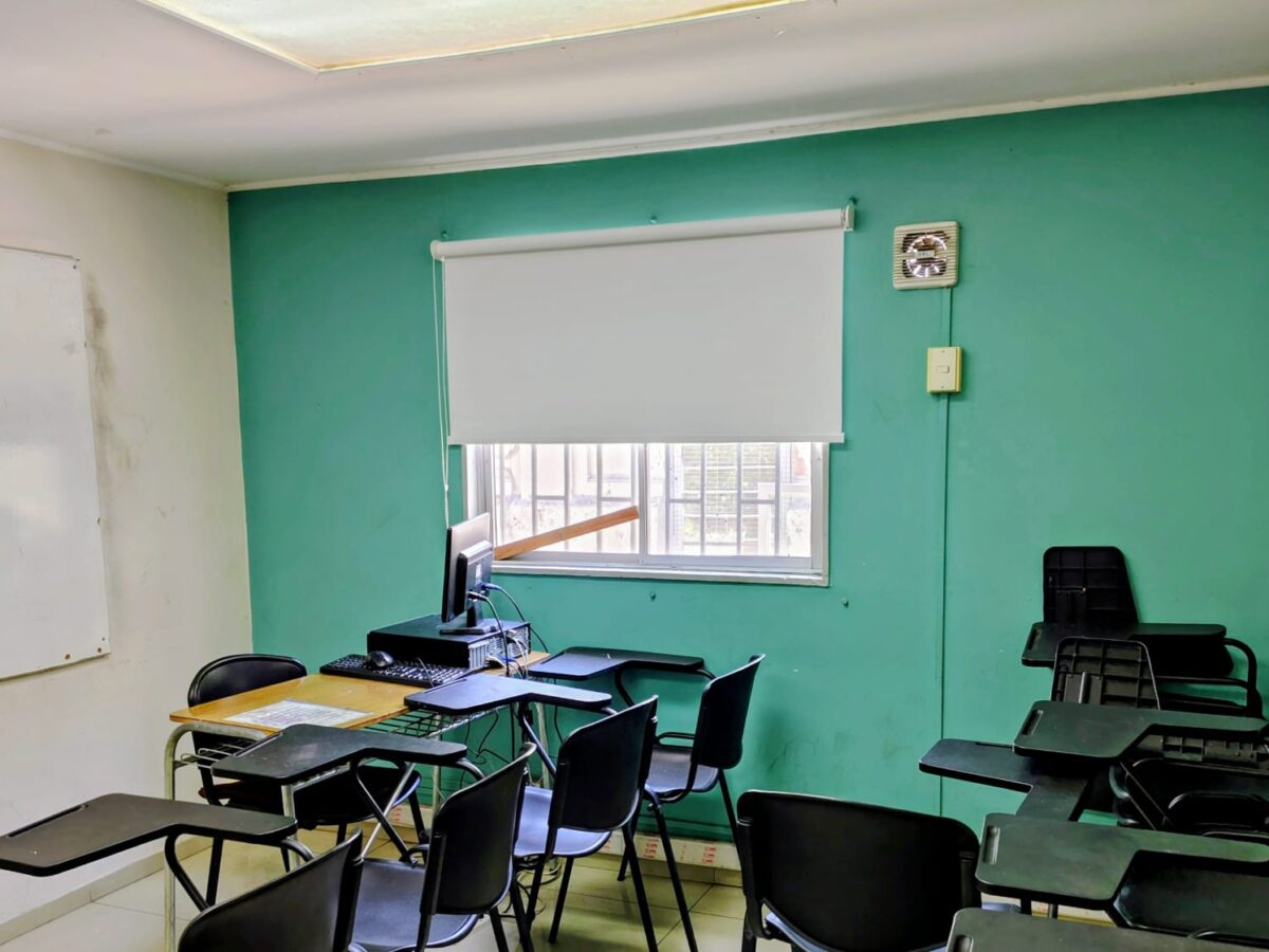 Roller Blackout Blanco